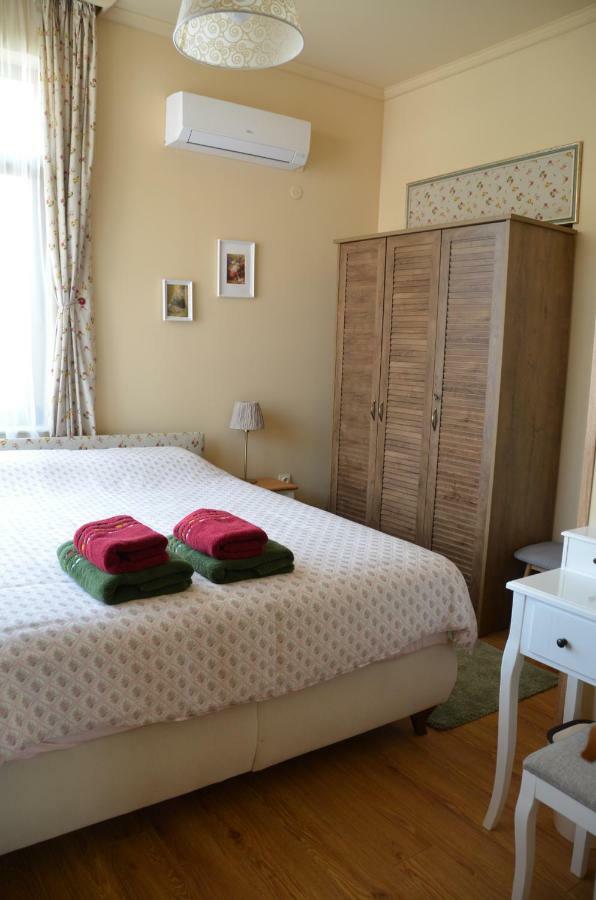 Our House In The Town Apartment Veliko Tarnovo Exterior photo
